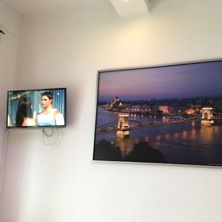 Europa Centerpoint Guesthouse Budapest Luaran gambar