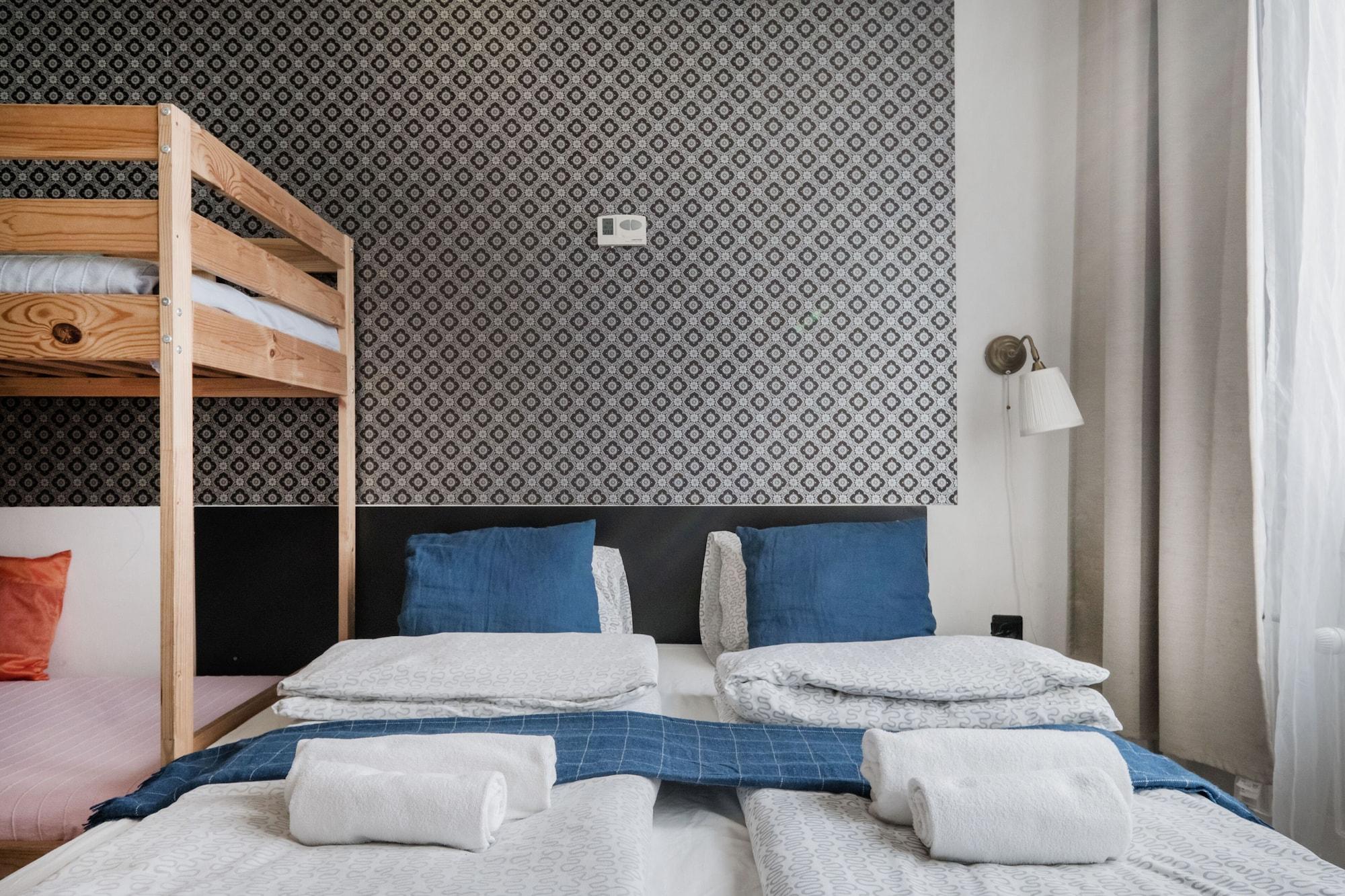 Europa Centerpoint Guesthouse Budapest Luaran gambar
