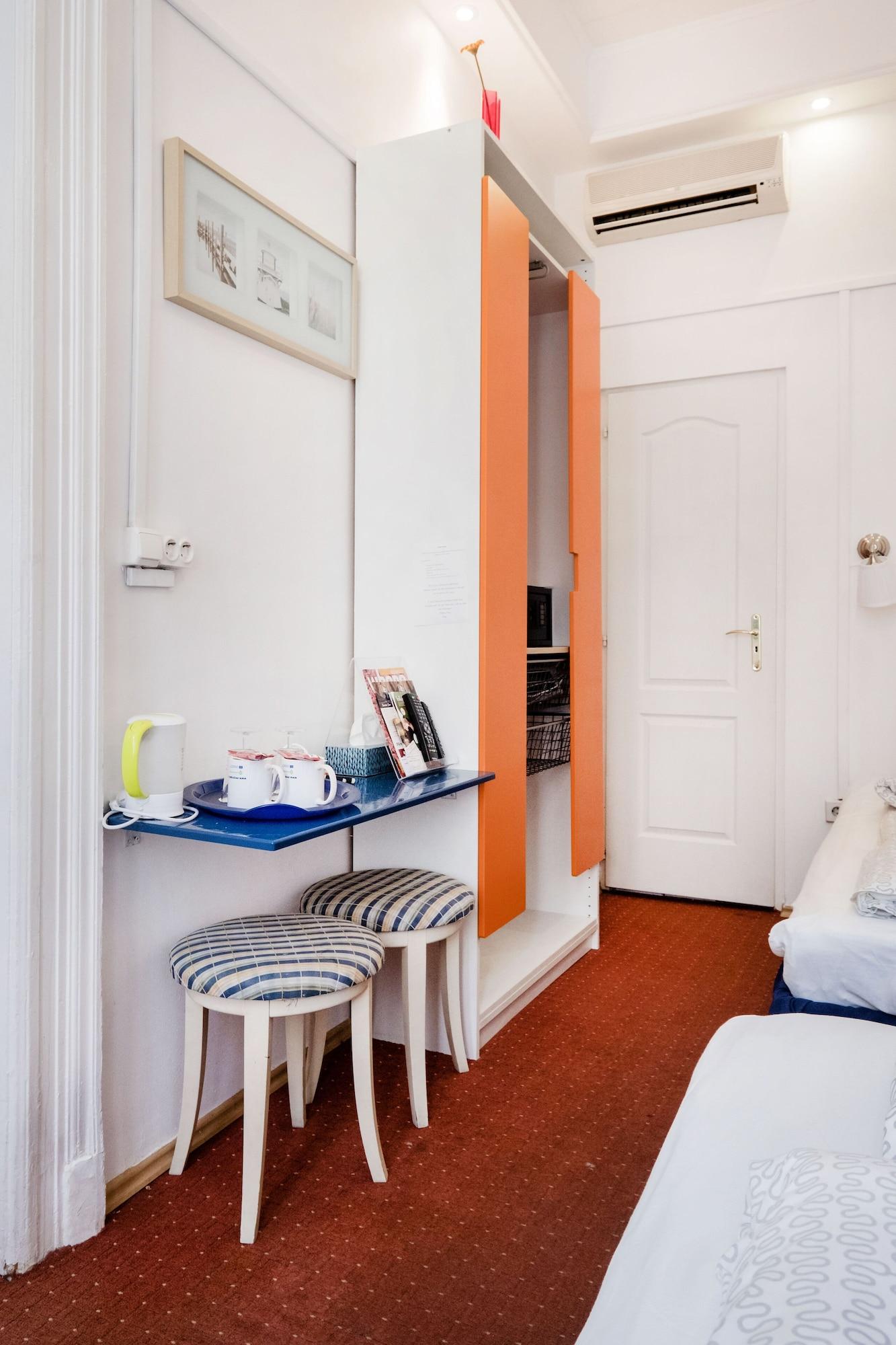 Europa Centerpoint Guesthouse Budapest Luaran gambar