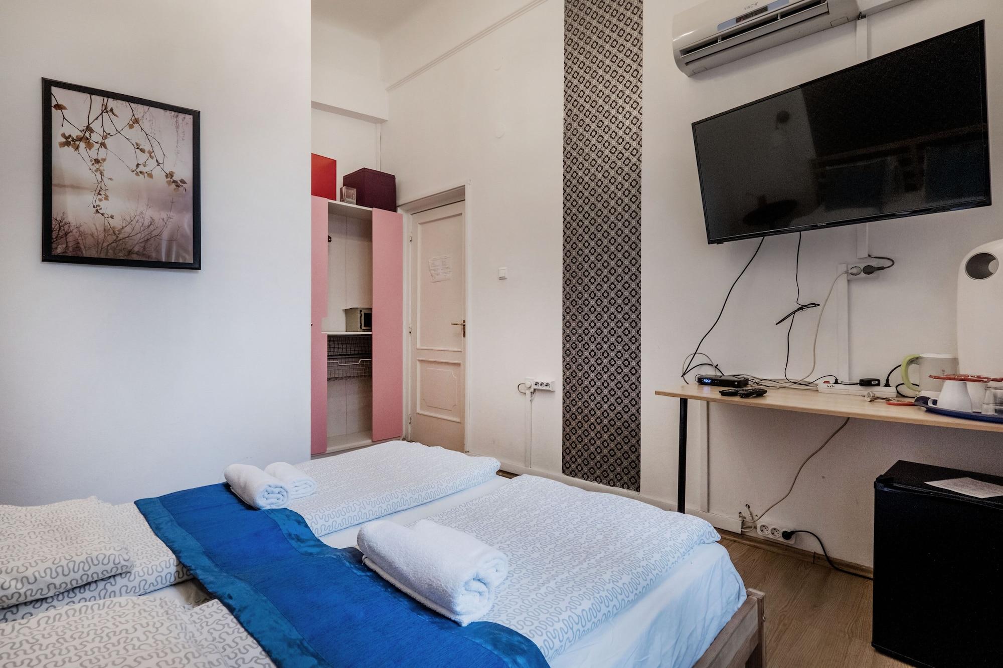 Europa Centerpoint Guesthouse Budapest Luaran gambar