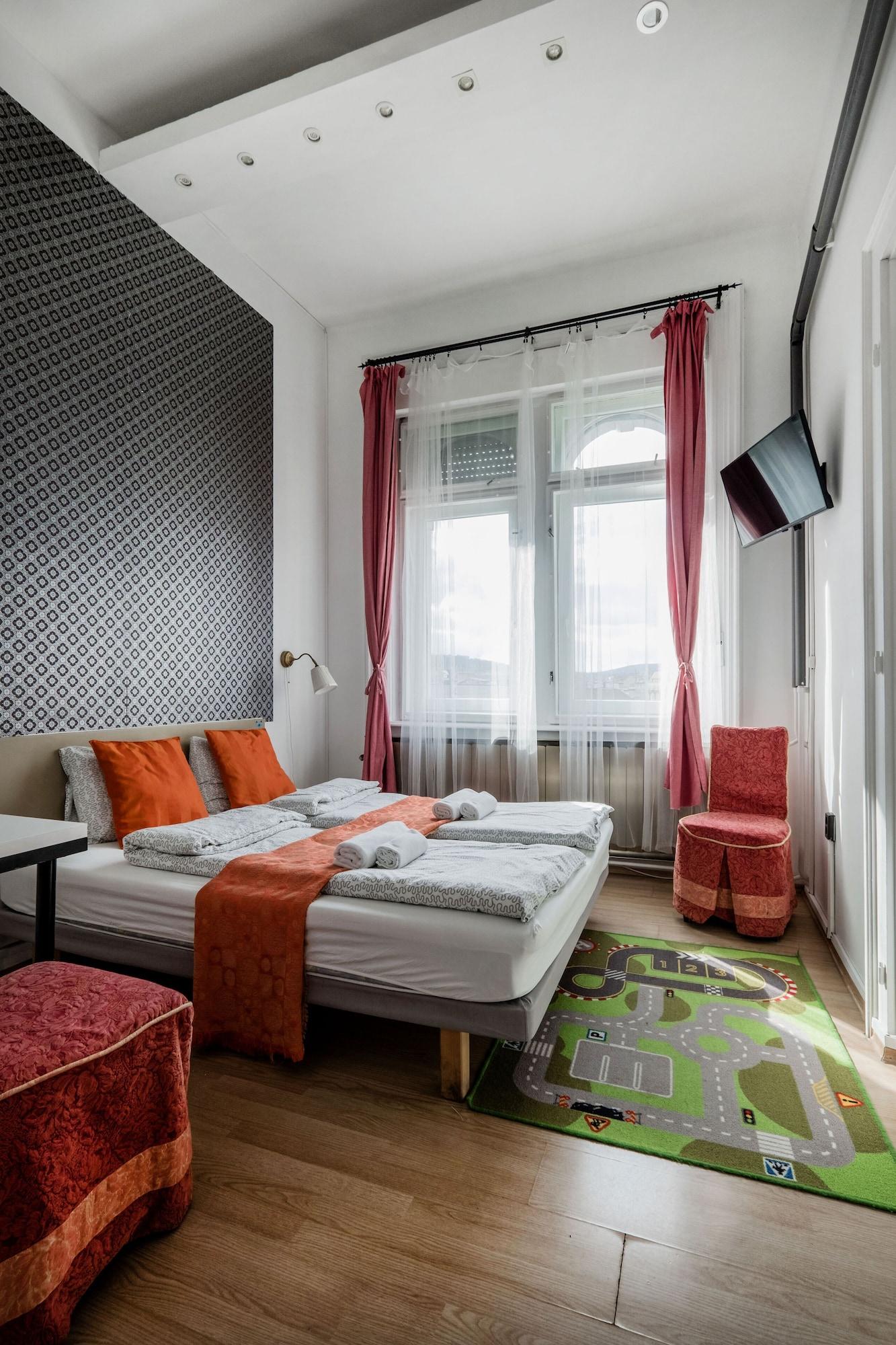 Europa Centerpoint Guesthouse Budapest Luaran gambar