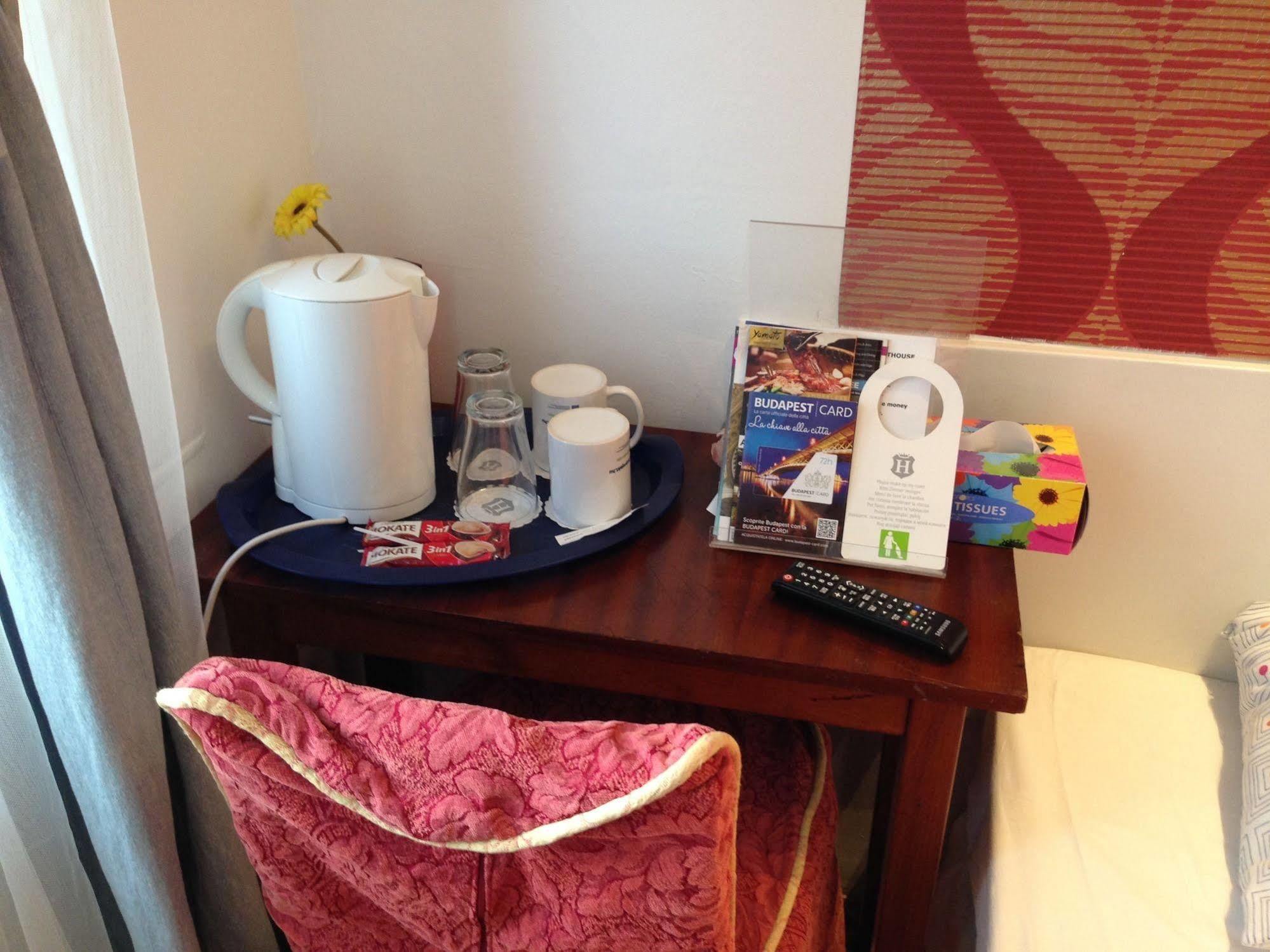 Europa Centerpoint Guesthouse Budapest Luaran gambar